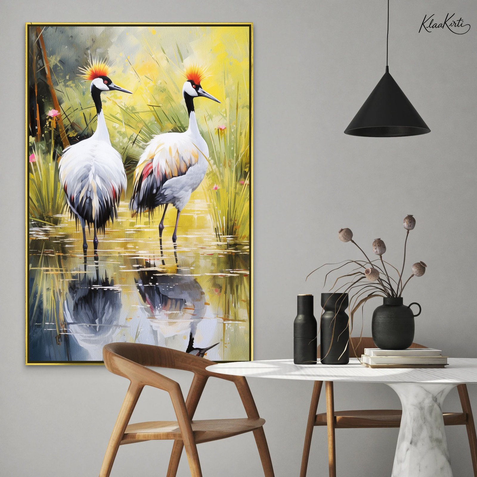 01 Crowned Elegance Canvas art - Image 1